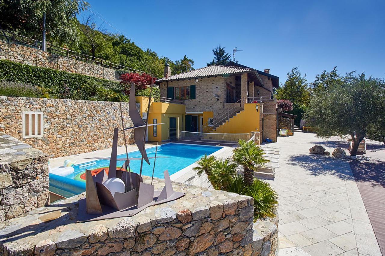 Villa Pina Magliolo Eksteriør billede