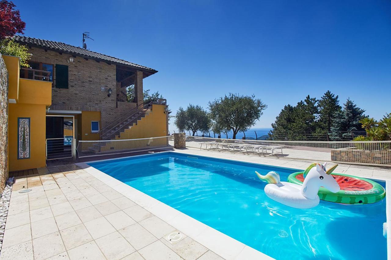 Villa Pina Magliolo Eksteriør billede